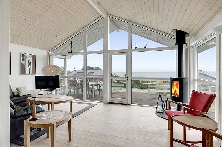 Vakantiehuis "Finn" - 100m from the sea