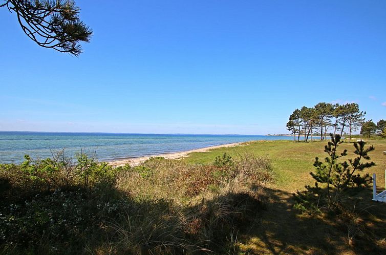 Vakantiehuis "Snari" - 700m from the sea
