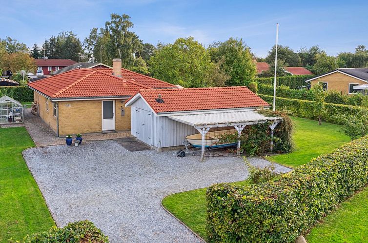 Vakantiehuis "Kalli" - 100m from the sea