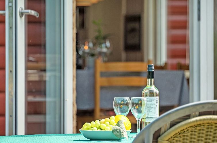 Vakantiehuis "Kalli" - 100m from the sea