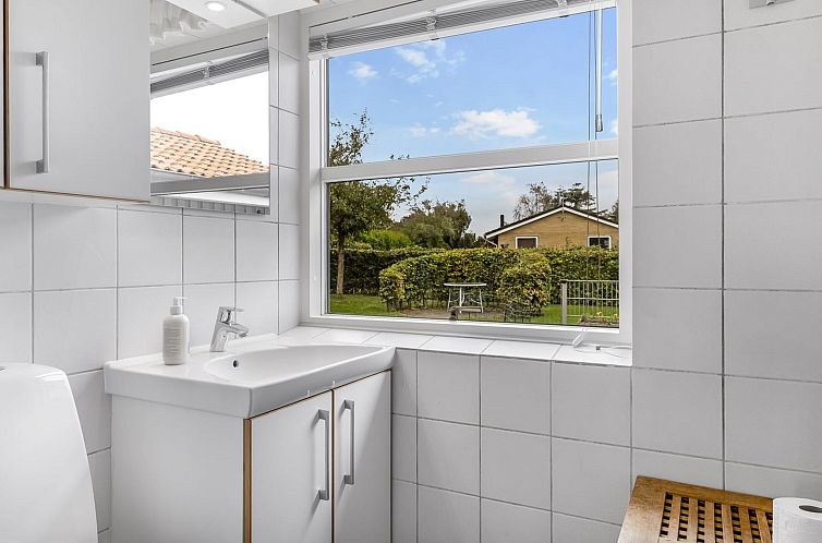 Vakantiehuis "Kalli" - 100m from the sea