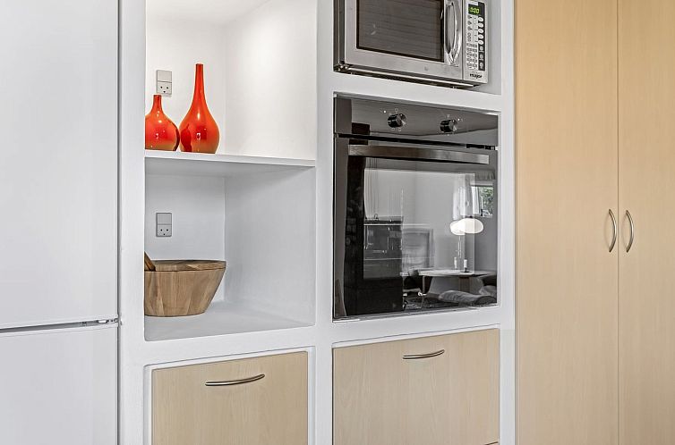 Vakantiehuis "Kalli" - 100m from the sea