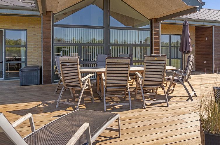 Vakantiehuis "Reimer" - 700m from the sea