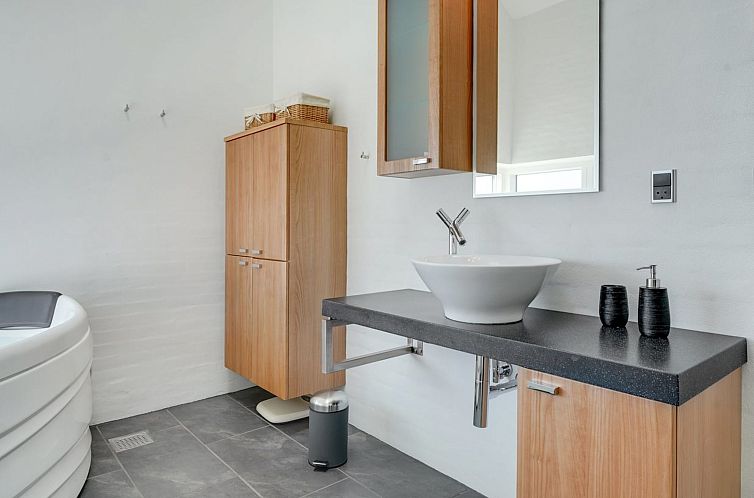 Vakantiehuis "Reimer" - 700m from the sea