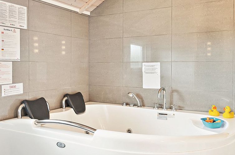 Vakantiehuis "Siggi" - 800m from the sea