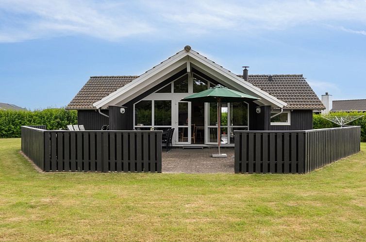 Vakantiehuis "Siggi" - 800m from the sea