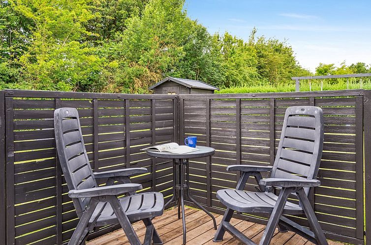 Vakantiehuis "Tayana" - 700m from the sea