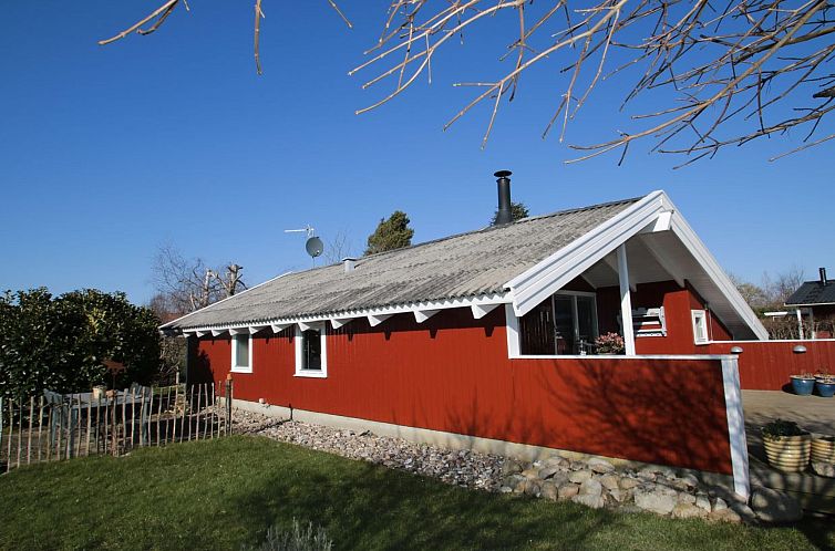 Vakantiehuis "Akari" - 400m from the sea