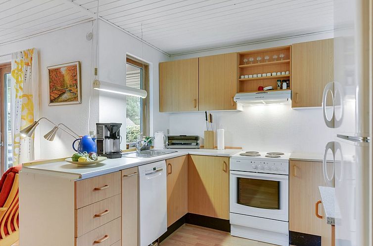 Vakantiehuis "Ingebore" - 350m from the sea