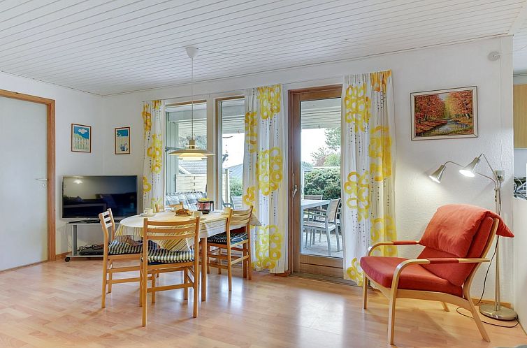 Vakantiehuis "Ingebore" - 350m from the sea