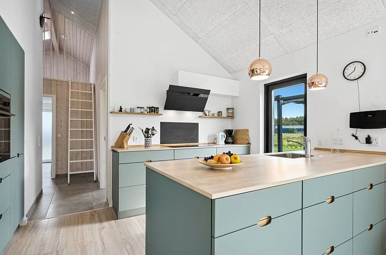 Vakantiehuis "Amdi" - 700m from the sea