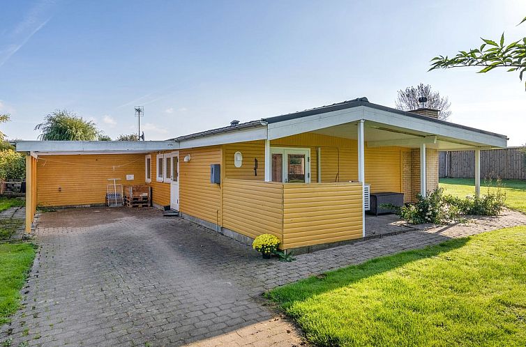 Vakantiehuis "Nane" - 80m from the sea