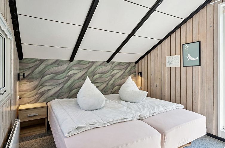 Vakantiehuis "Nane" - 80m from the sea