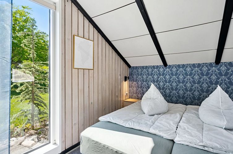 Vakantiehuis "Nane" - 80m from the sea