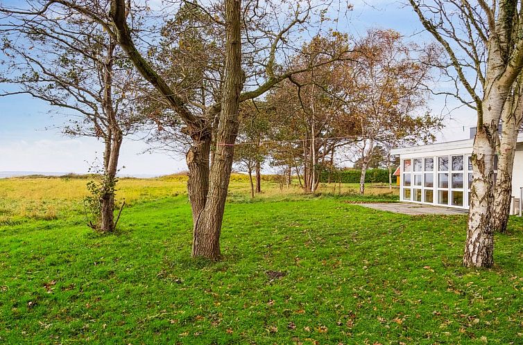Vakantiehuis "Hellena" - 90m from the sea