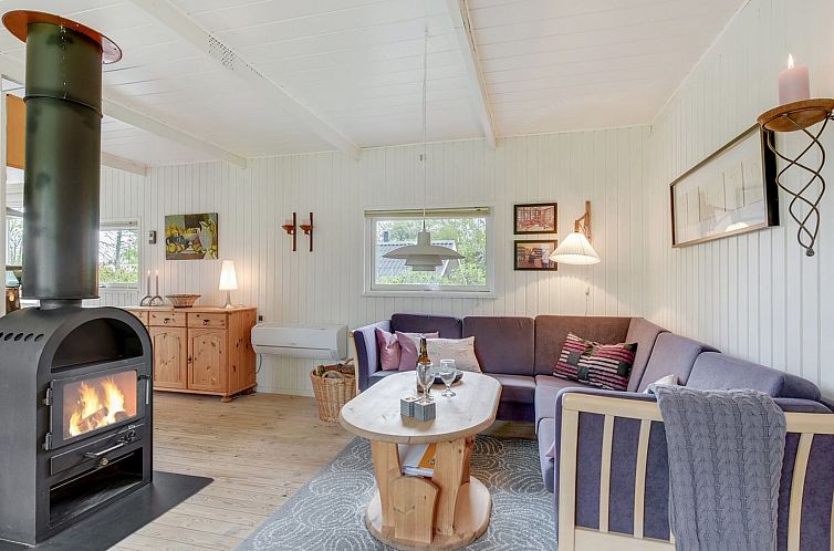 Vakantiehuis "Damiana" - 500m from the sea