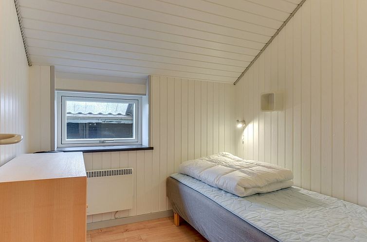 Vakantiehuis "Tess" - 50m from the sea