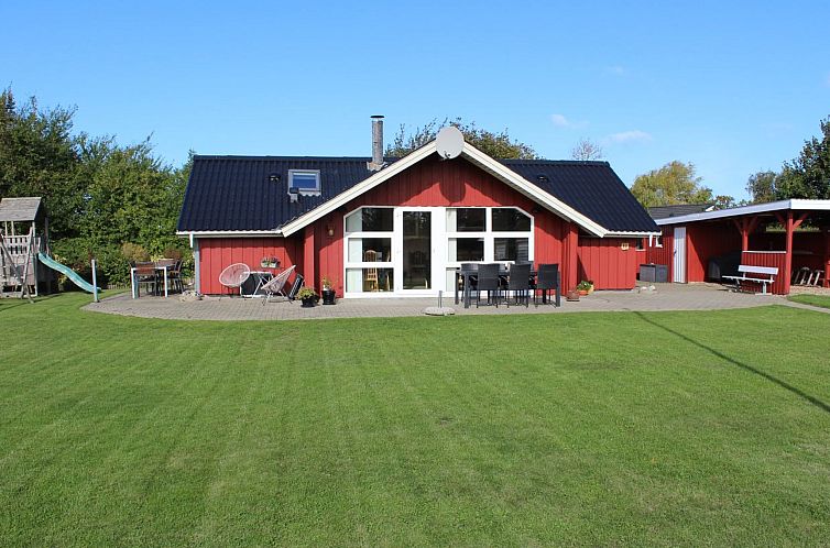 Vakantiehuis "Umen" - 300m from the sea