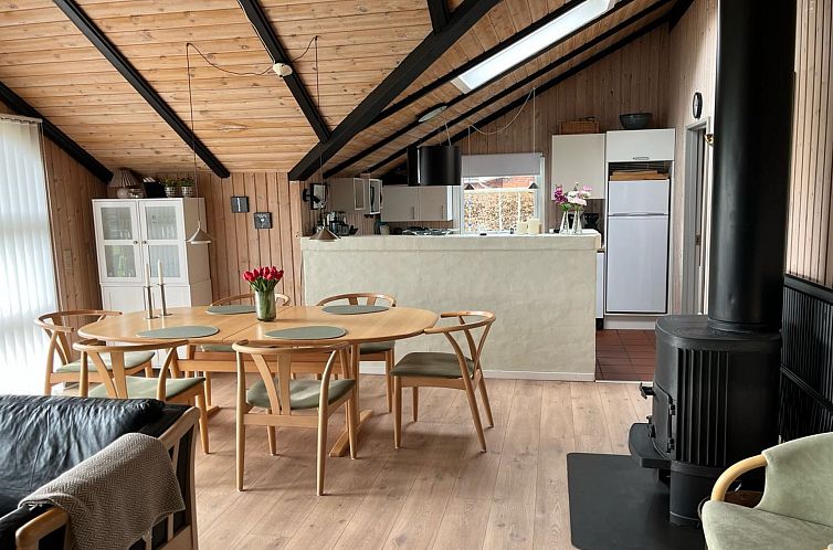 Vakantiehuis "Thorgot" - 400m from the sea