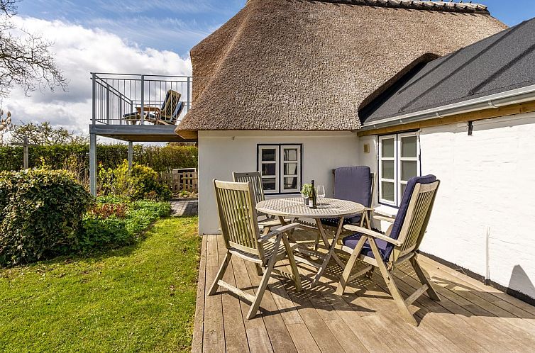 Vakantiehuis "Joona" - 600m from the sea