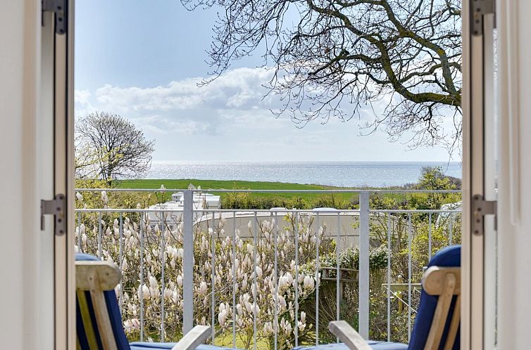 Vakantiehuis "Joona" - 600m from the sea