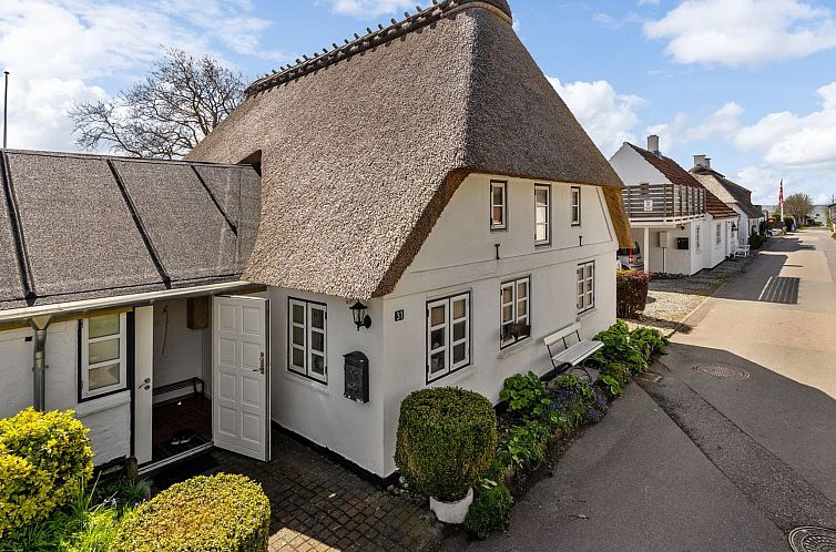 Vakantiehuis "Joona" - 600m from the sea