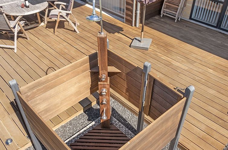 Vakantiehuis "Hans" - 700m from the sea