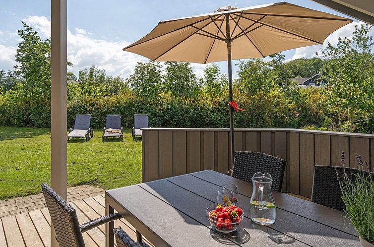 Vakantiehuis "Gerarda" - 450m from the sea