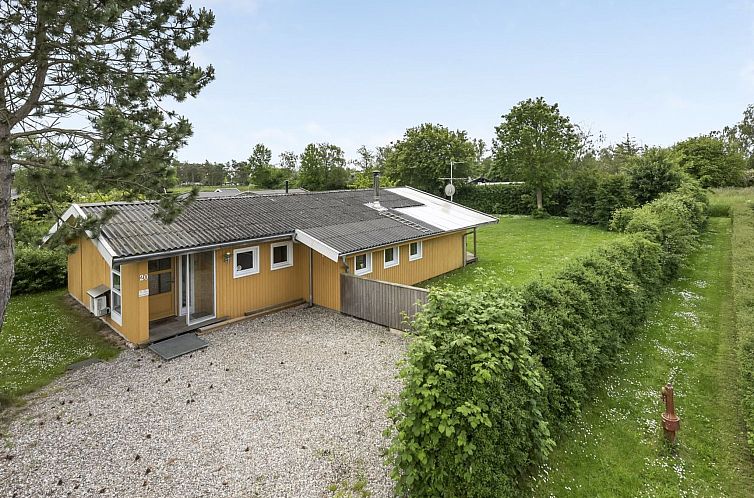 Vakantiehuis "Virpi" - 400m from the sea