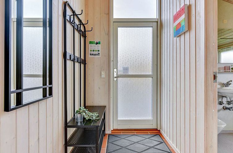 Vakantiehuis "Helga" - 100m from the sea