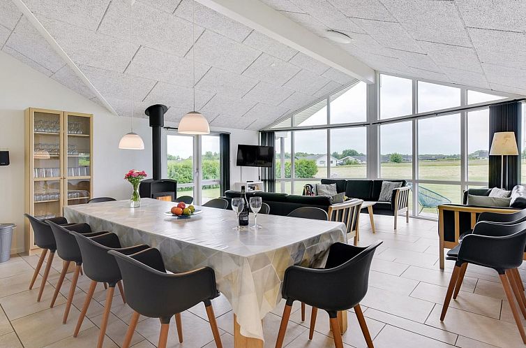 Vakantiehuis "Finja" - 500m from the sea