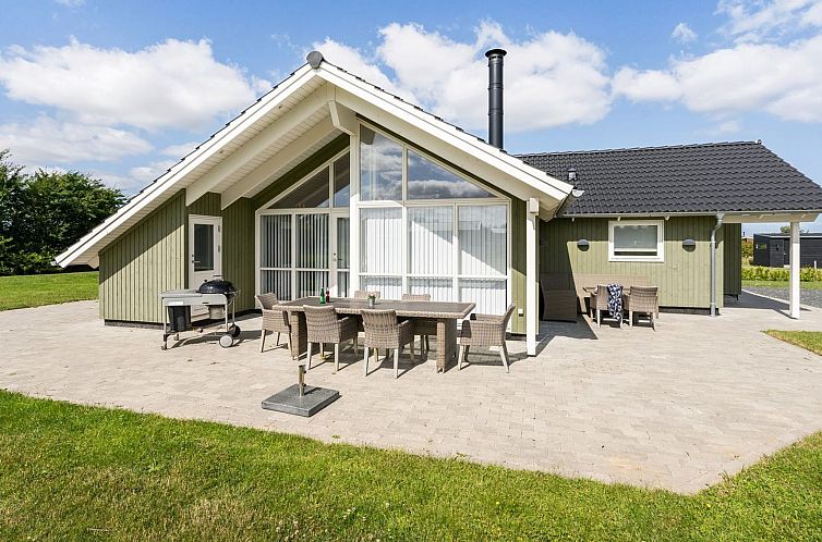 Vakantiehuis "Cenia" - 450m from the sea