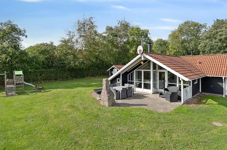 Vakantiehuis "Frosina" - 300m from the sea