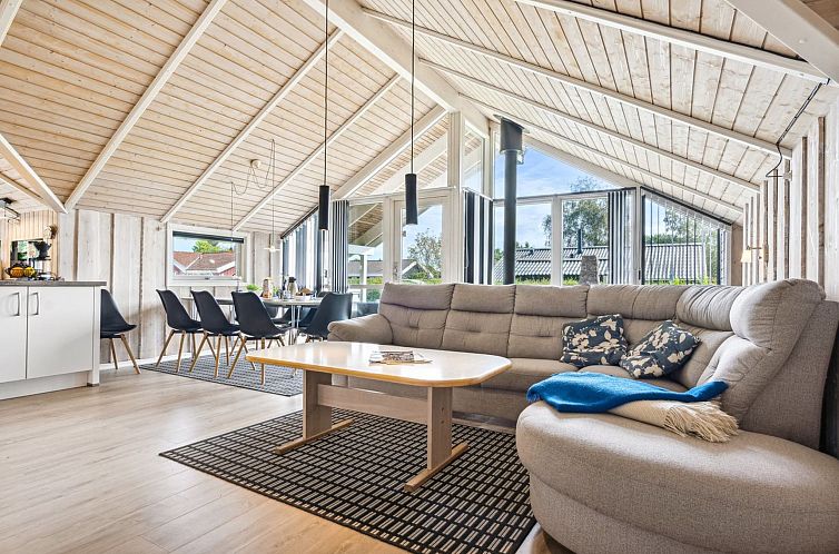 Vakantiehuis "Frosina" - 300m from the sea