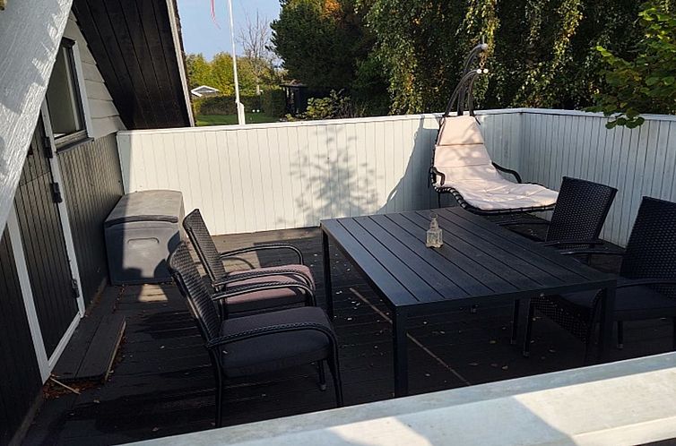 Vakantiehuis "Rieke" - 300m from the sea