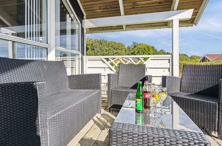 Vakantiehuis "Frosina" - 300m from the sea