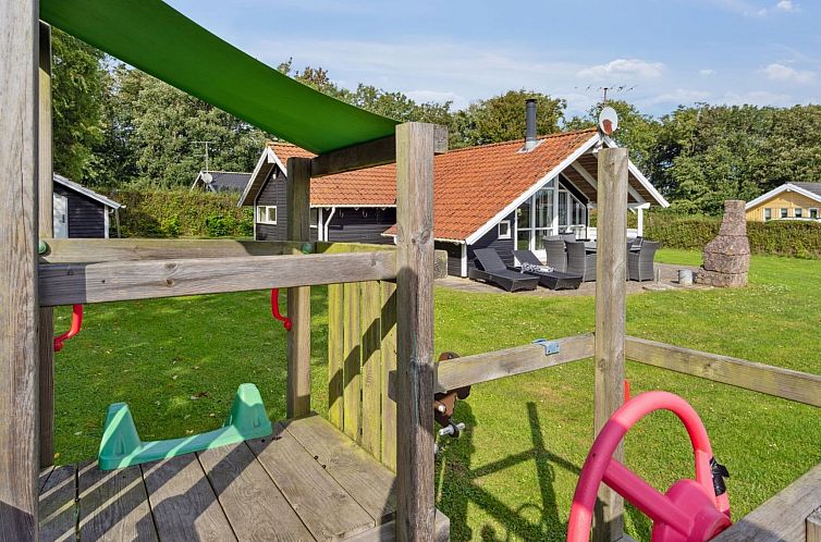 Vakantiehuis "Frosina" - 300m from the sea