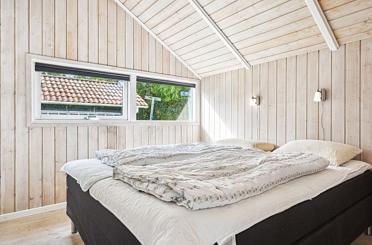Vakantiehuis "Frosina" - 300m from the sea