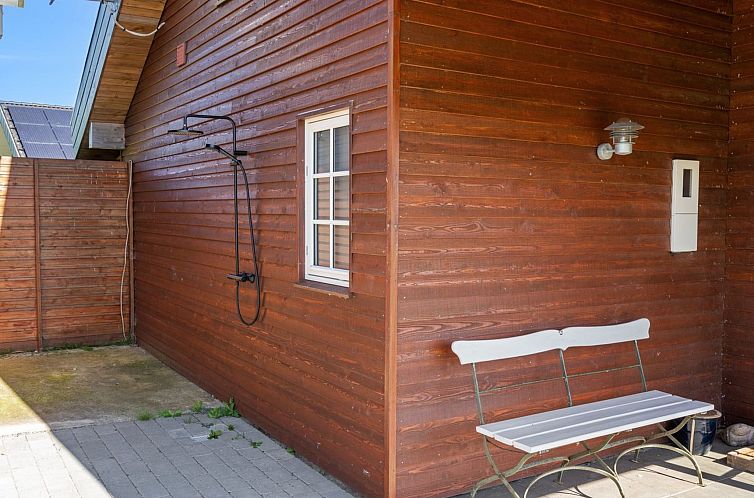 Vakantiehuis "Kai" - 400m from the sea