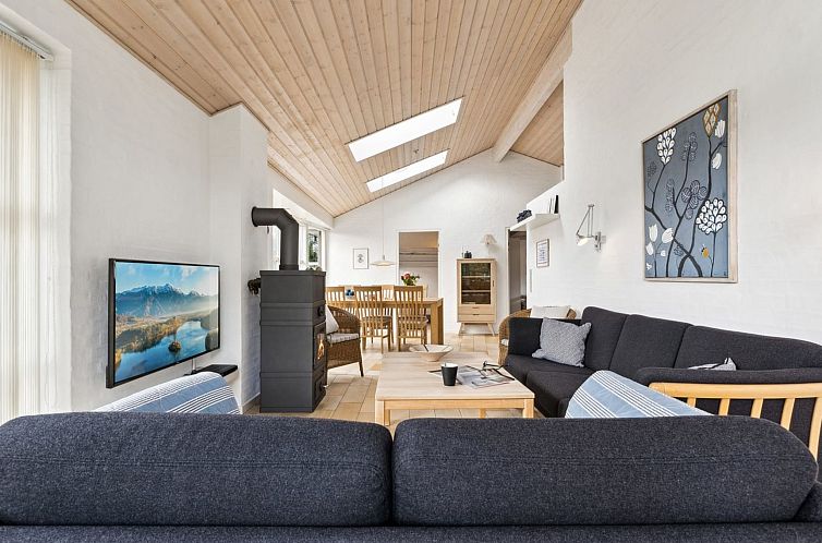 Vakantiehuis "Kai" - 400m from the sea
