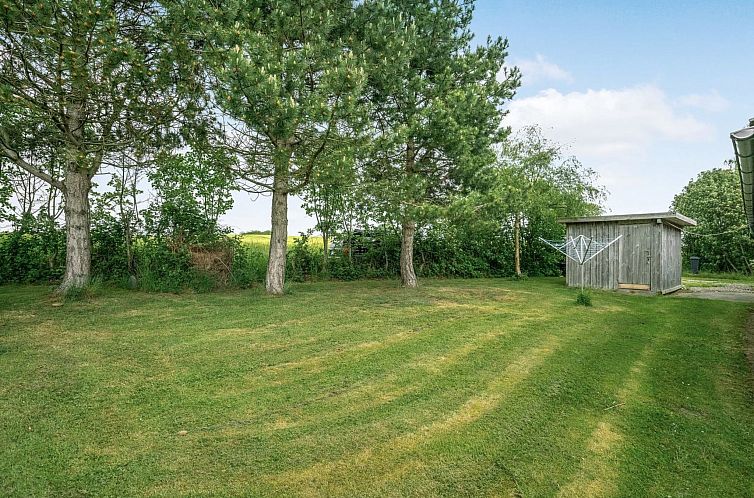 Vakantiehuis "Thorwer" - 250m from the sea