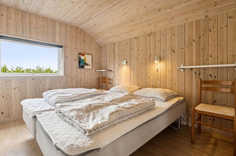 Vakantiehuis "Edzard" - 800m from the sea