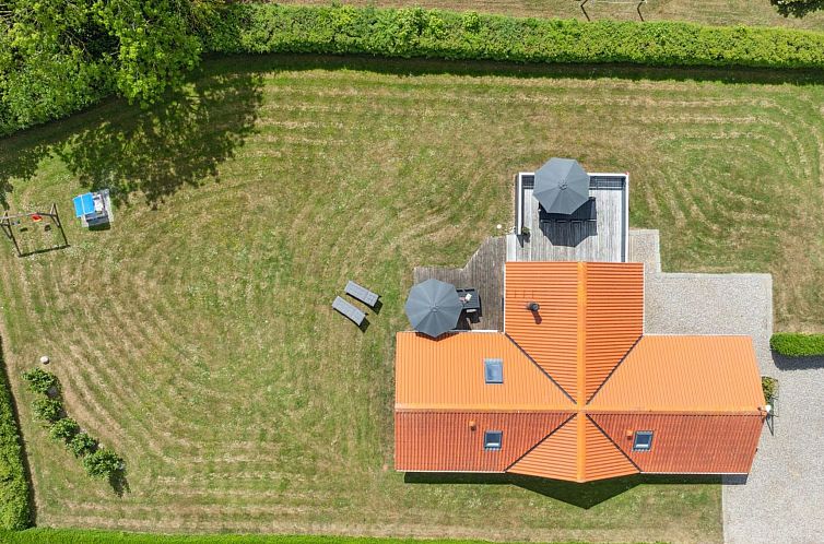 Vakantiehuis "Bessi" - 200m from the sea