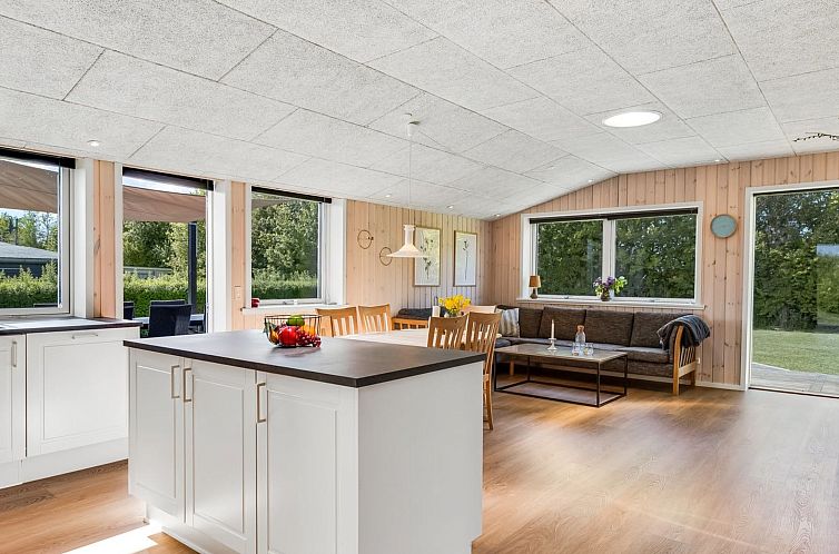 Vakantiehuis "Thorgot" - 400m from the sea