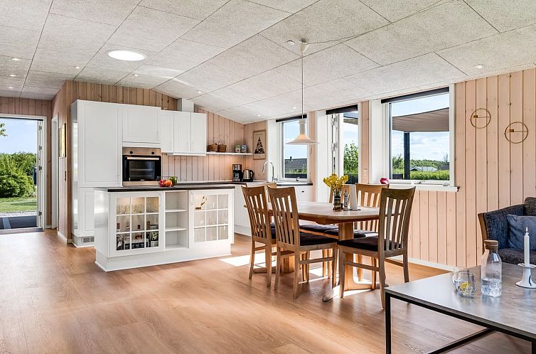 Vakantiehuis "Thorgot" - 400m from the sea