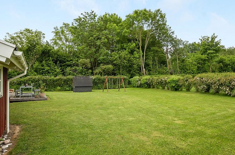 Vakantiehuis "Annica" - 150m from the sea