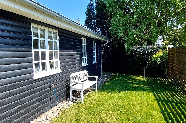 Vakantiehuis "Zuhra" - 680m from the sea