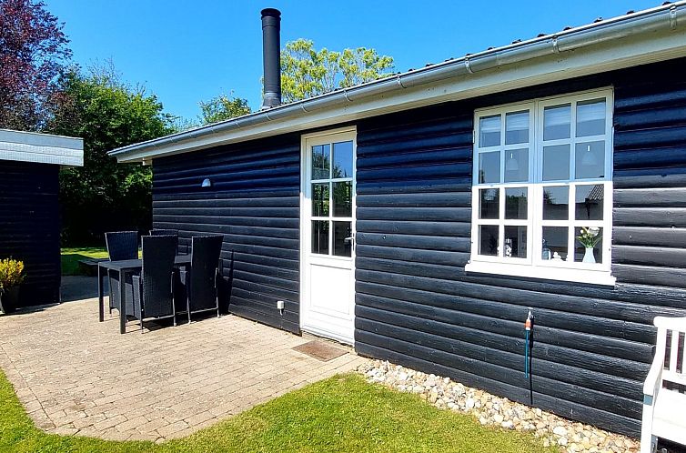 Vakantiehuis "Zuhra" - 680m from the sea