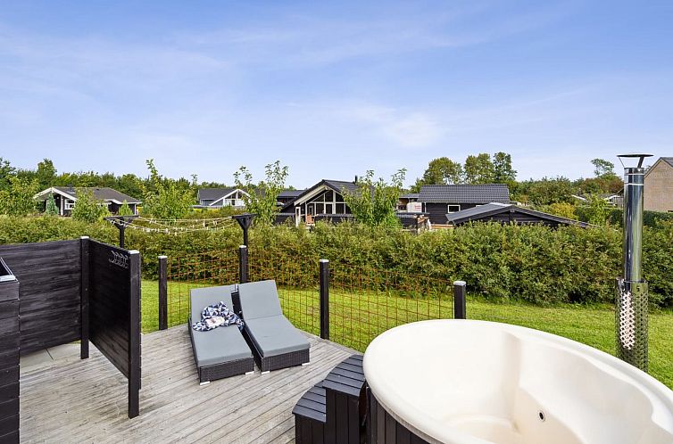 Vakantiehuis "Fridtjof" - 100m from the sea