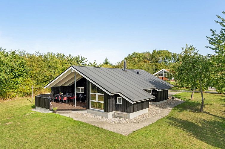 Vakantiehuis "Gram" - 450m from the sea